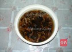 榛蘑炖鸡腿的做法图解2