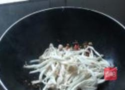 麻辣手撕茶树菇的做法图解7