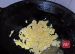 韭黄炒鸡蛋的做法图解4