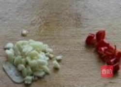 豌豆炒牛肉粒的做法图解6