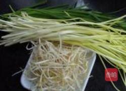 双韭芽菜的做法图解1
