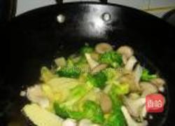 炒什锦的做法图解2
