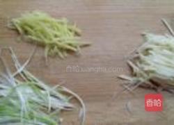 芹菜丝炒肉的做法图解2