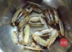 豉油蒸蛏子的做法图解1