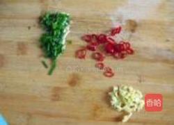 豉油蒸蛏子的做法图解2