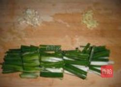 香葱焖带鱼的做法图解2