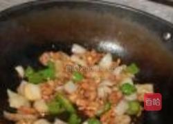 洋葱炒鸡肉的做法图解7