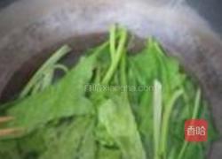 陈醋菠菜花生米的做法图解2