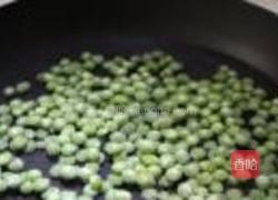 豌豆炒冬瓜的做法图解2