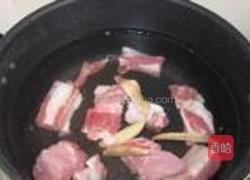 三鲜排骨汤的做法图解3