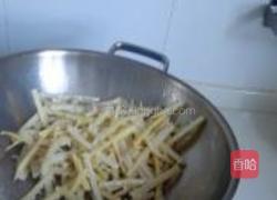 韭菜头炒冬笋的做法图解15