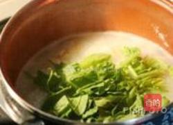 干贝菠菜粥的做法图解5