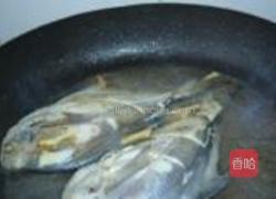 香煎鲳鱼的做法图解8