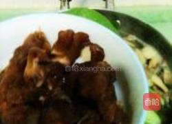 青菜菌菇牛筋汤面的做法图解8