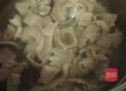 豉椒苦瓜炒素肠的做法图解5