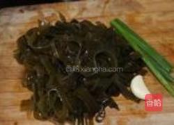 凉拌海带丝的做法图解1