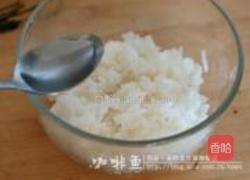 木鱼花寿司的做法图解1