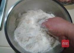 菠萝烤鸭厚匹萨的做法图解9