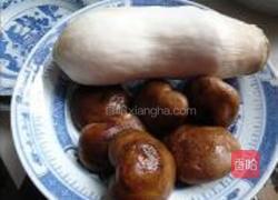 蚝油双菇的做法图解1