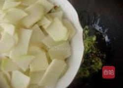 紫甘蓝炒土豆片的做法图解4