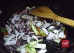 葱爆墨斗鱼的做法图解3