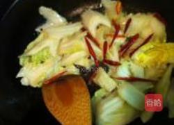 爆炒大白菜的做法图解3