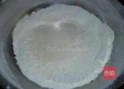 红茶杯子蛋糕的做法图解2