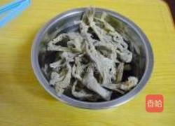 咸干笋炒肉的做法图解1