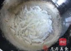 银鱼炒鸡蛋的做法图解4