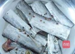 麻辣干烧带鱼的做法图解3