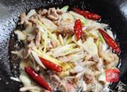 包菜炒粉丝的做法图解3