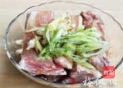 排骨煲仔饭的做法图解1