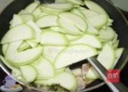 西葫芦鸡脯丁的做法图解4