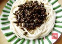 豇豆粒炸酱面的做法图解8
