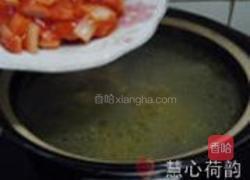 番茄藜麦酸黄瓜牛尾汤的做法图解22