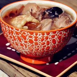 莲藕玉米大骨煲的做法[图]