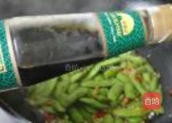 泡椒炒毛豆荚的做法图解10