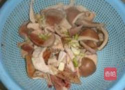 鸭杂绿豆芽的做法图解4