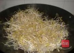 鸭杂绿豆芽的做法图解6