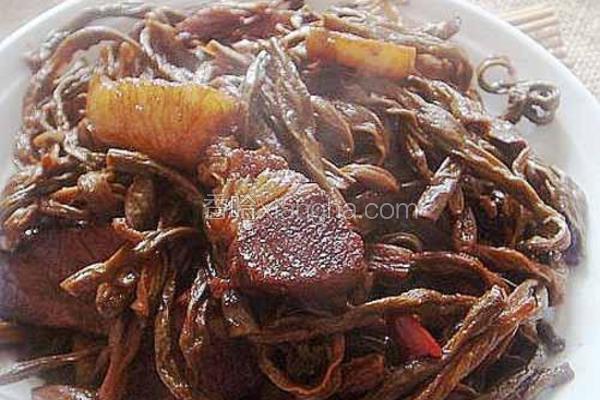 豇豆干焖肉