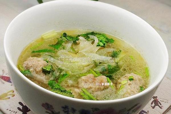 萝卜汆丸子
