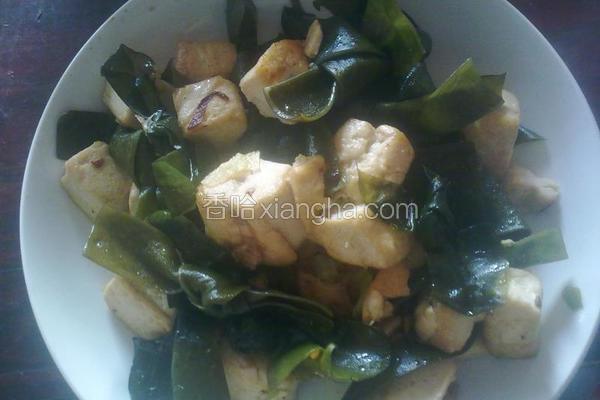 海带结烧豆腐