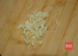 火腿肠炒油菜的做法图解2