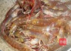 清蒸基围虾的做法图解1