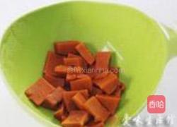 芝士果仁焗南瓜的做法图解3