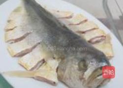 豉油蒸黄鱼的做法图解4