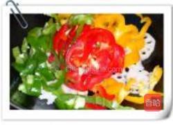 莲藕彩椒的做法图解5