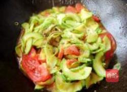 西红柿烩角瓜的做法图解6