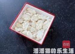 核桃仁拌豆尖的做法图解2
