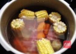 红萝卜山药龙骨汤的做法图解7